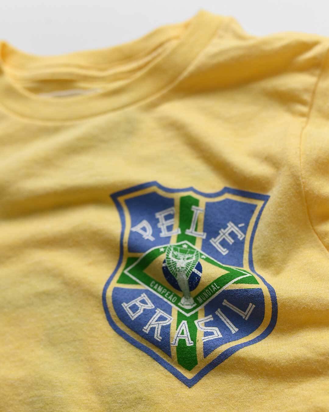 Pelé #10 Brasil Gold Kid&#39;s Tee - Roots of Fight