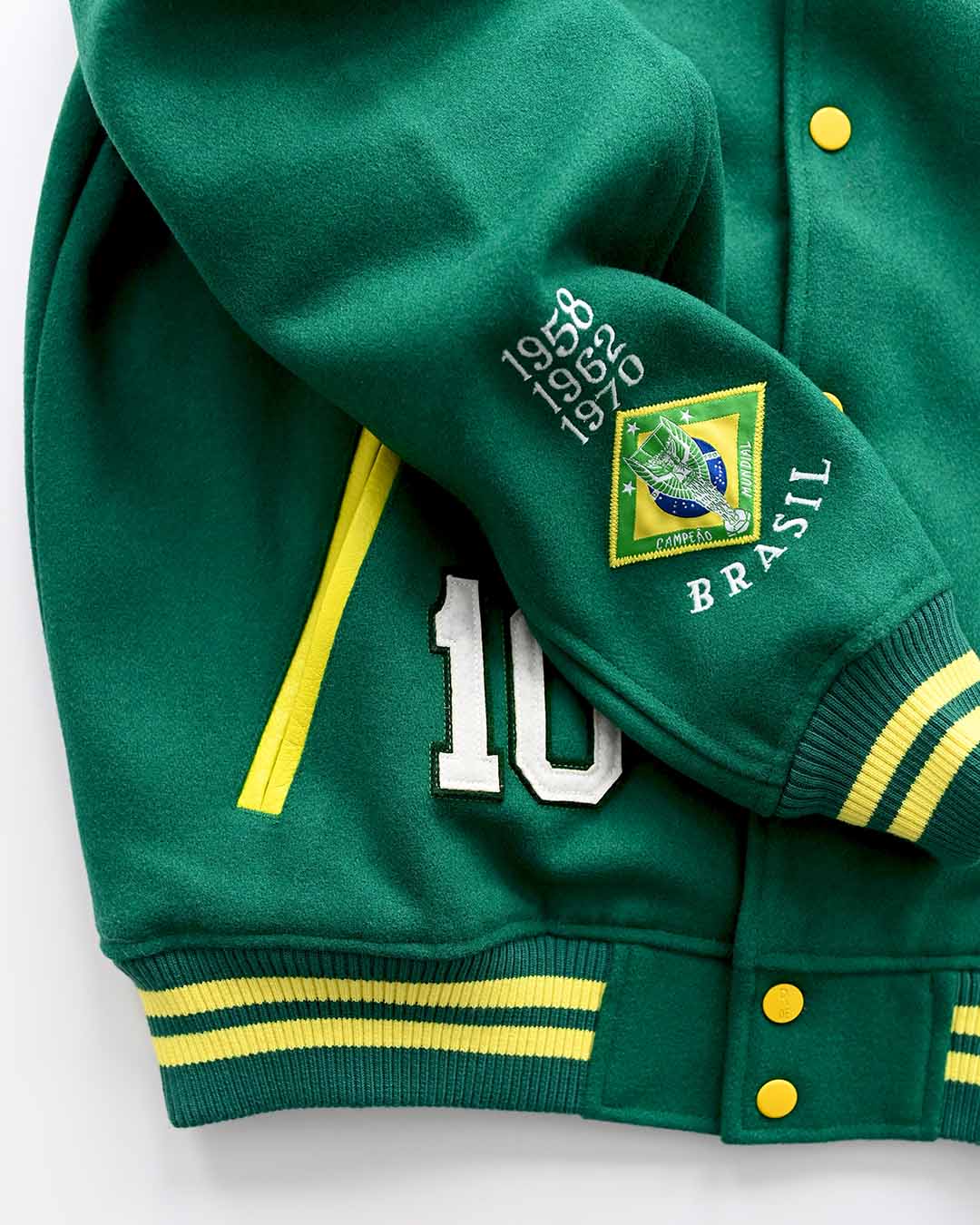 Pelé #10 Brasil Melton Jacket - Roots of Fight