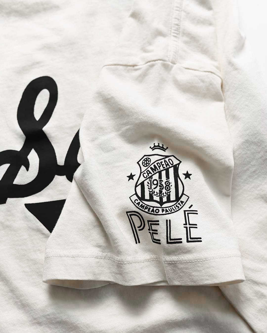 Pelé Santos White Tee - Roots of Fight