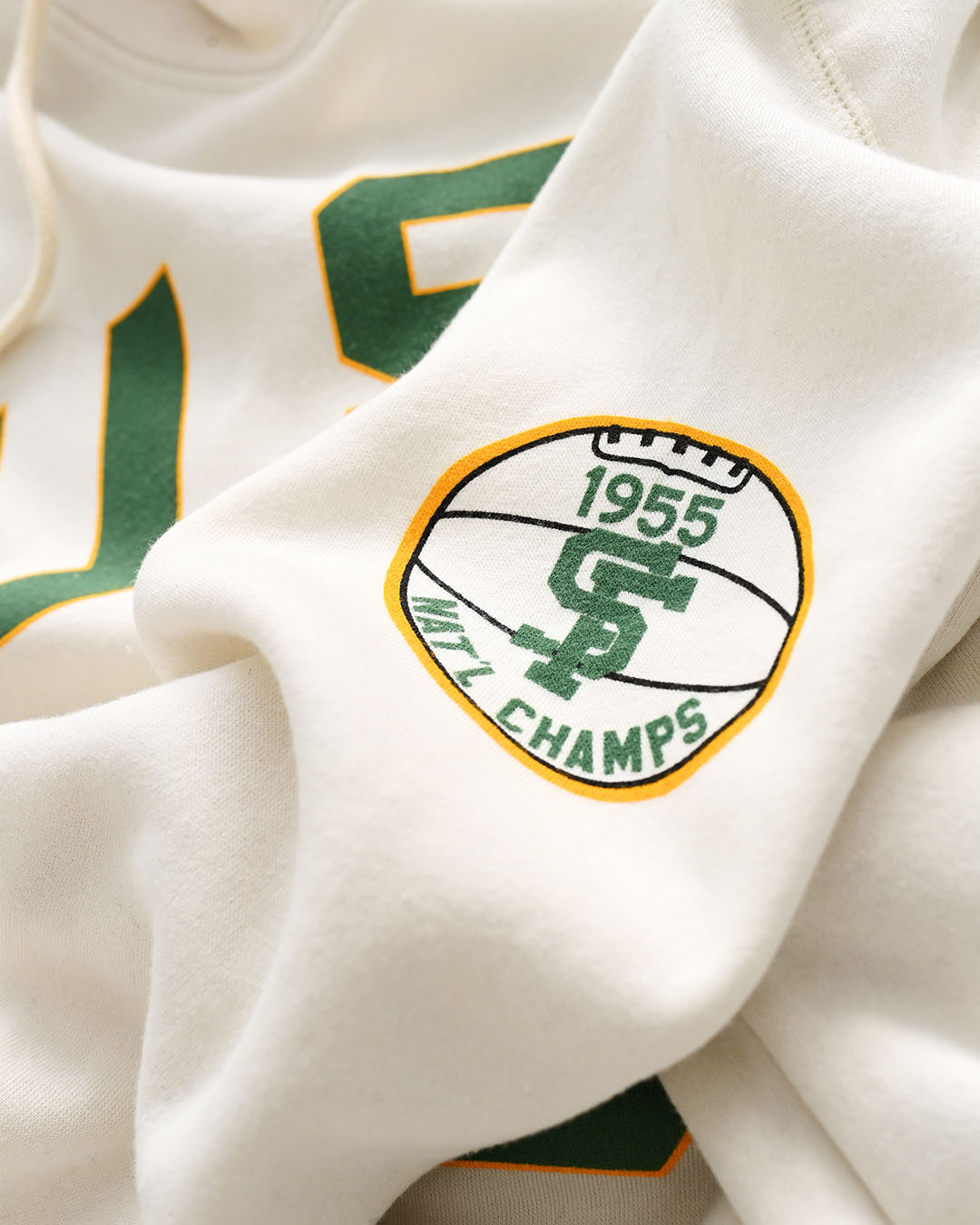 USF - Bill Russell #6 White PO Hoody - Roots of Fight